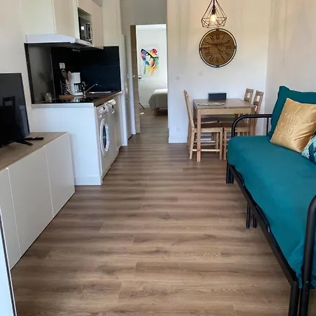 Appartement Domaine Des Restanques, Parentale ,vue Mer.
